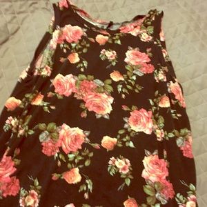Cute floral top